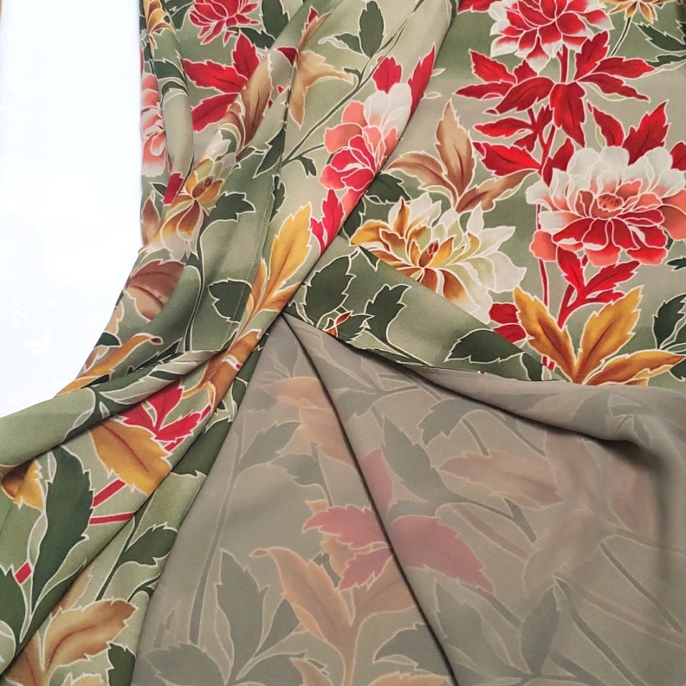 Vtg New Talbots ๐
PURE SILK ๐
Fully Lined Skirt Size 12 - Picture 5 of 8